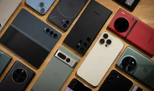 Different phones of company is available